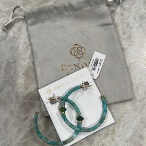 Kendra Scott earrings NWT